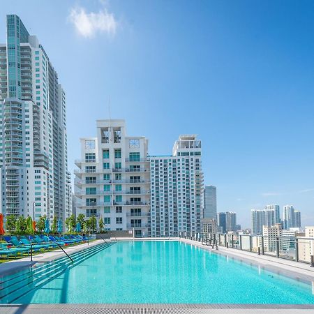 Luxurious King Bed Suite In Downtown Miami Eksteriør billede